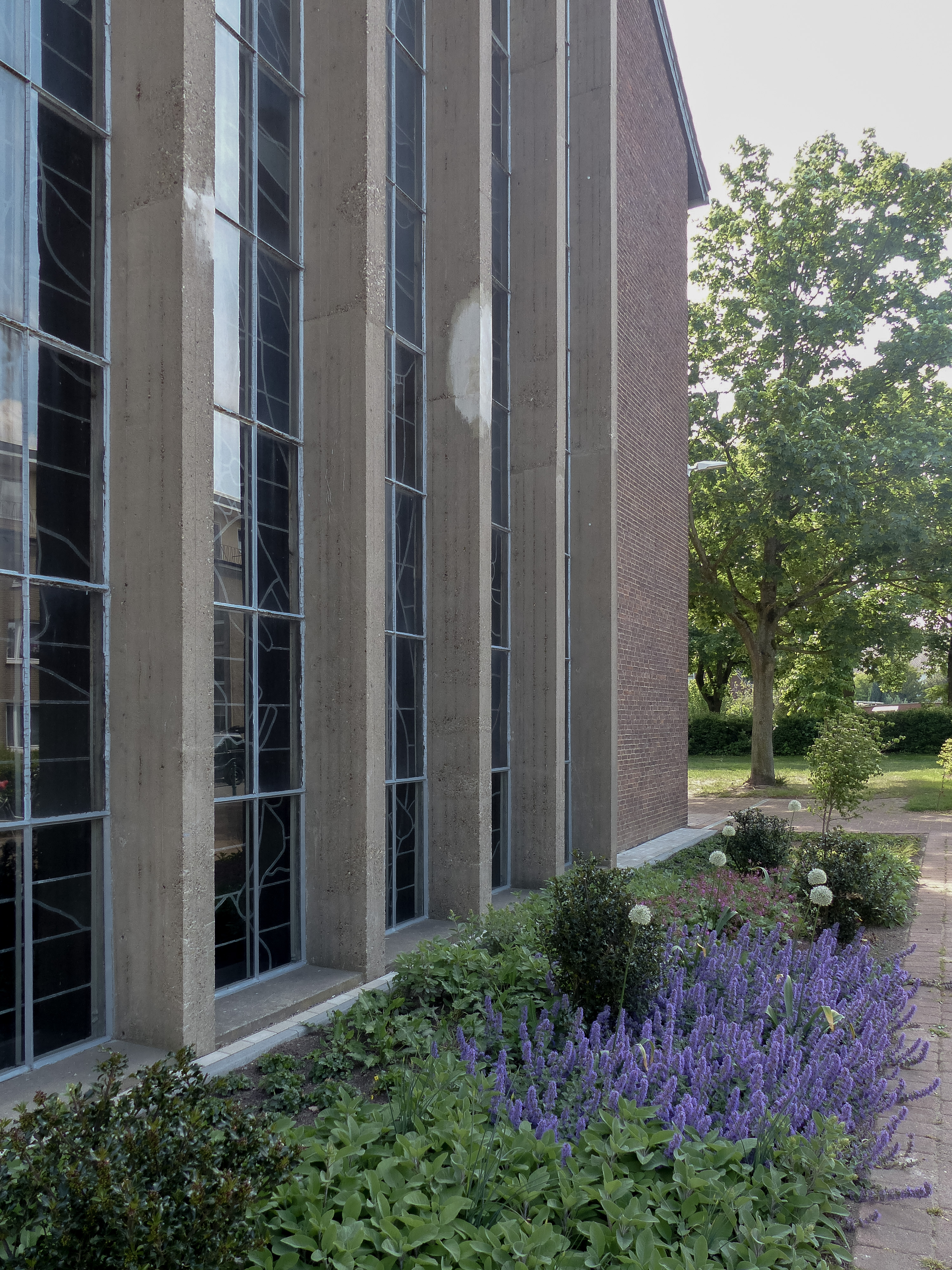 Franziskuskolumbarium Wesel Kirchenumnutzung Franziskuskirche