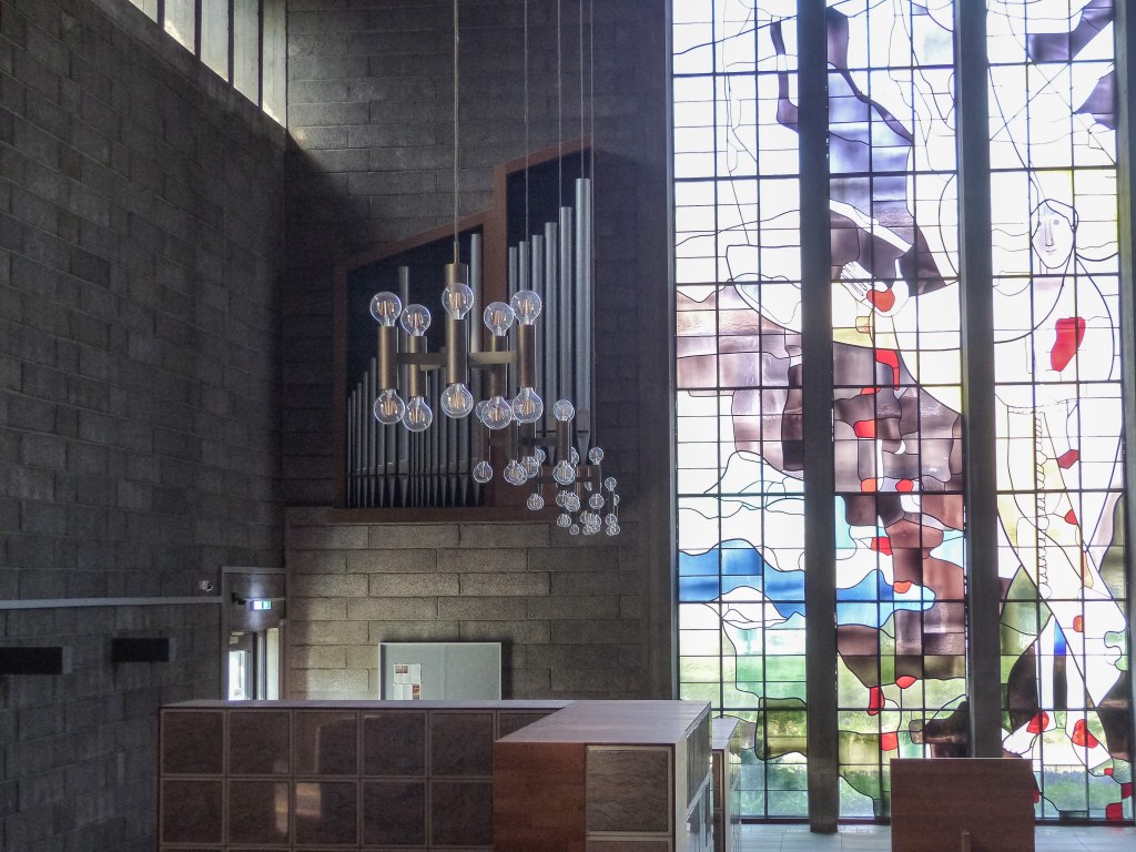 Franziskuskolumbarium Wesel Kirchenumnutzung Lichtsituation