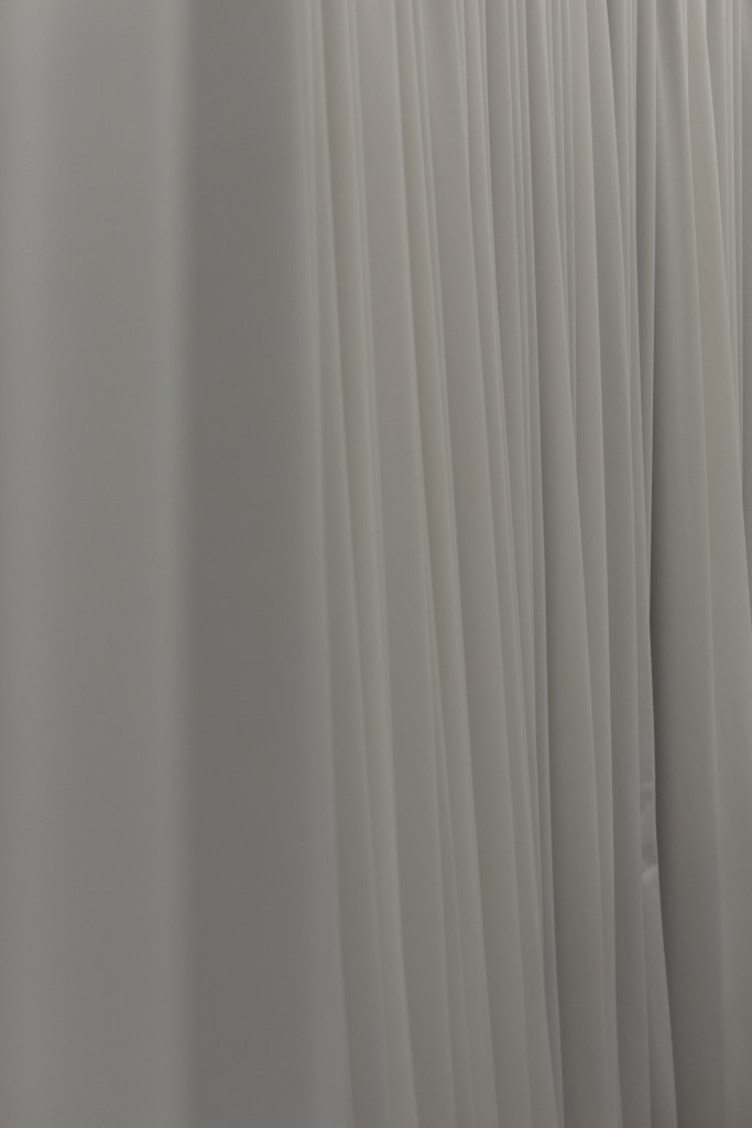 Klarissenkloster Köln Kirchenumnutzung Vorhang Stoff flexibel Raumbegrenzung