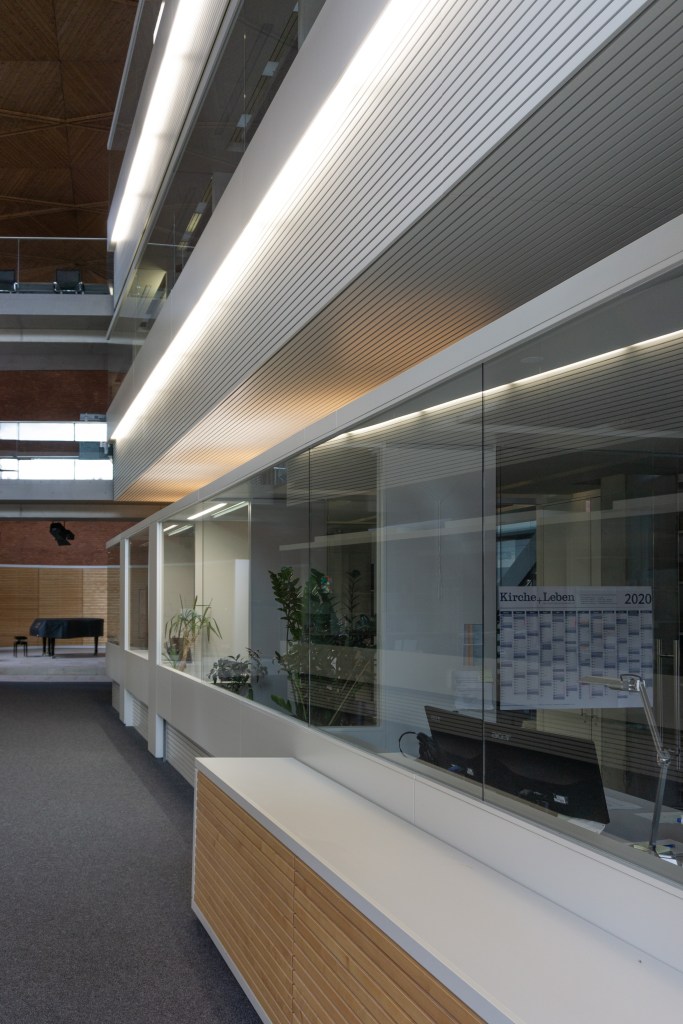 Kirchenumnutzung St. Bonifatius Münster Verlagshaus Detail Raumkörper