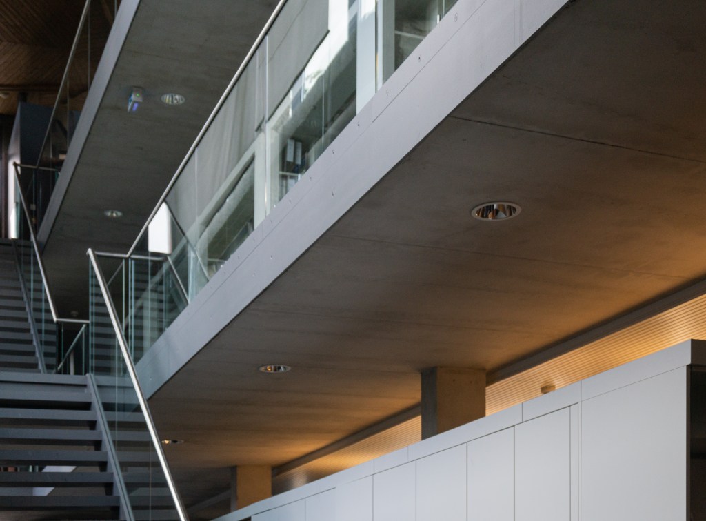 Kirchenumnutzung St. Bonifatius Münster Verlagshaus Treppe